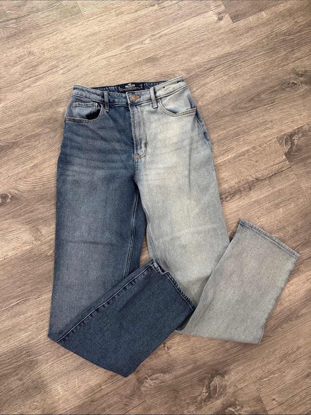 Hollister Two-Tone High-Rise Straight Jeans - Dark & Light Blue